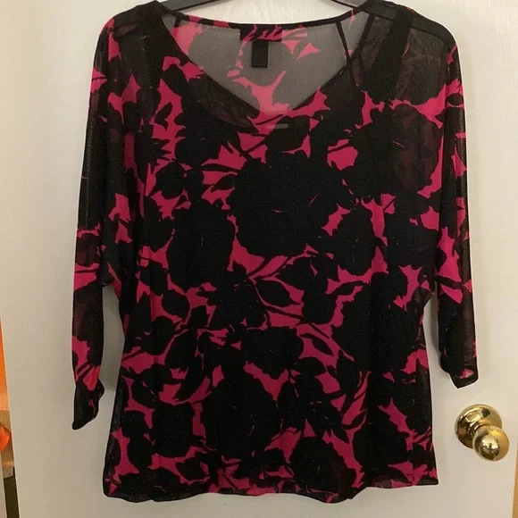 Alfani Women’s Theee-fourths Sleeves Front Hardware Printed Tops - Picture 5 of 5